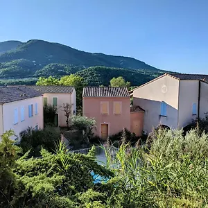 Maisonnette Dans Domaine Avec Piscine à Nyons, Pays Des Olives Nyons